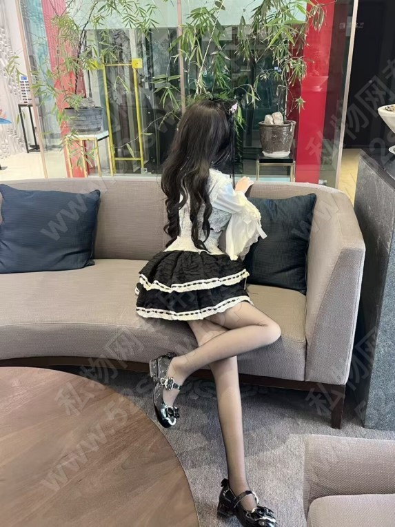 E43876F2A68CCDB7DC22FC25341E58E6.jpg