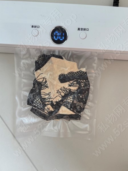 4A9E169516B275CC49D3369E8CDBA132.jpg