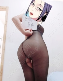 桃桃性感连体